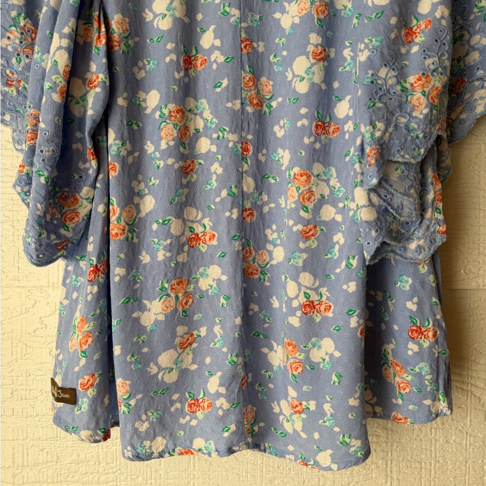Matilda Jane Be Here Now Periwinkle Floral Lace Flutter Sleeve Top XS - Picture 8 of 9
